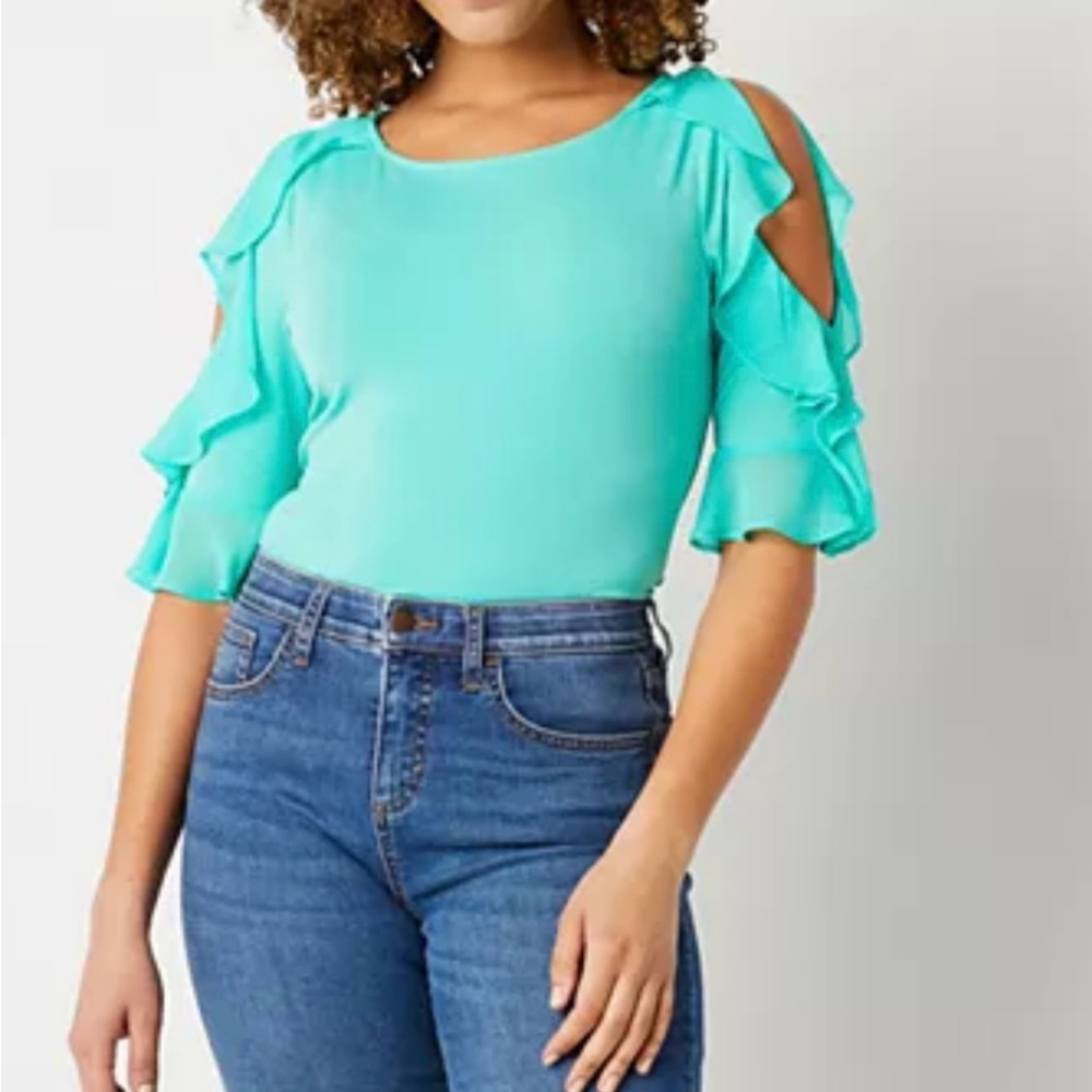 Bold Elements Ruffle Cold Shoulder Blouse Sz Large - image 1